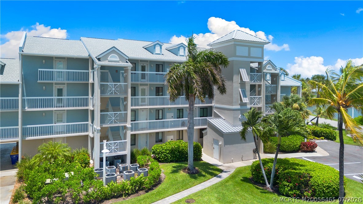 40 NE Plantation Road 116 — photo
