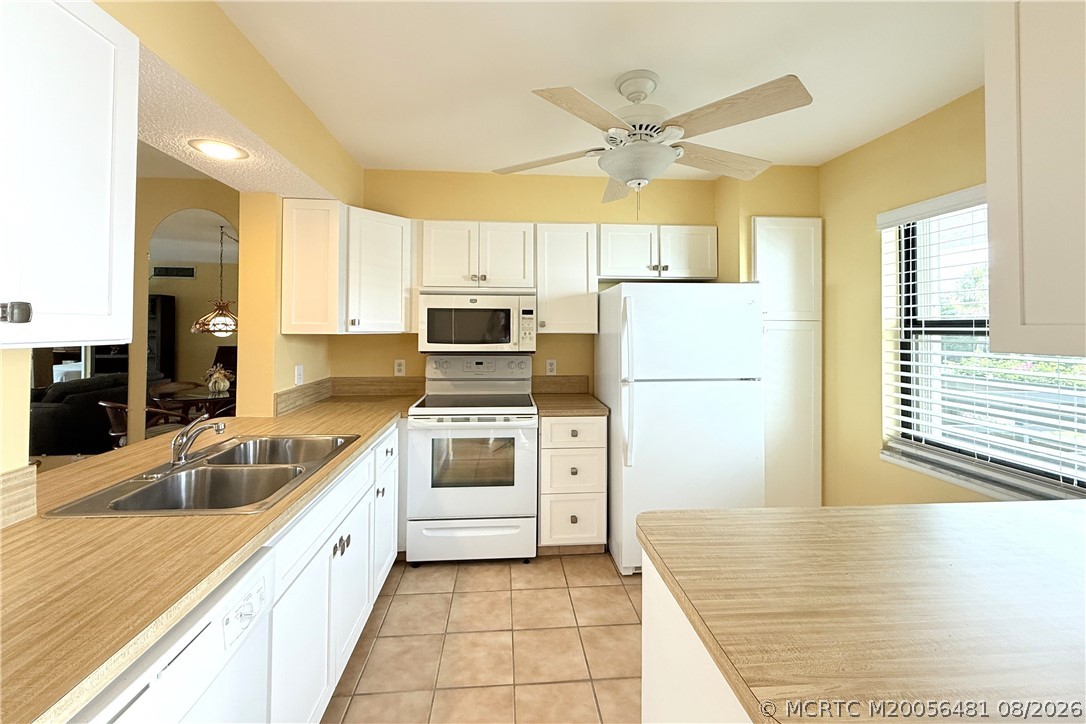 1950 SW Palm City Road 2205 — photo