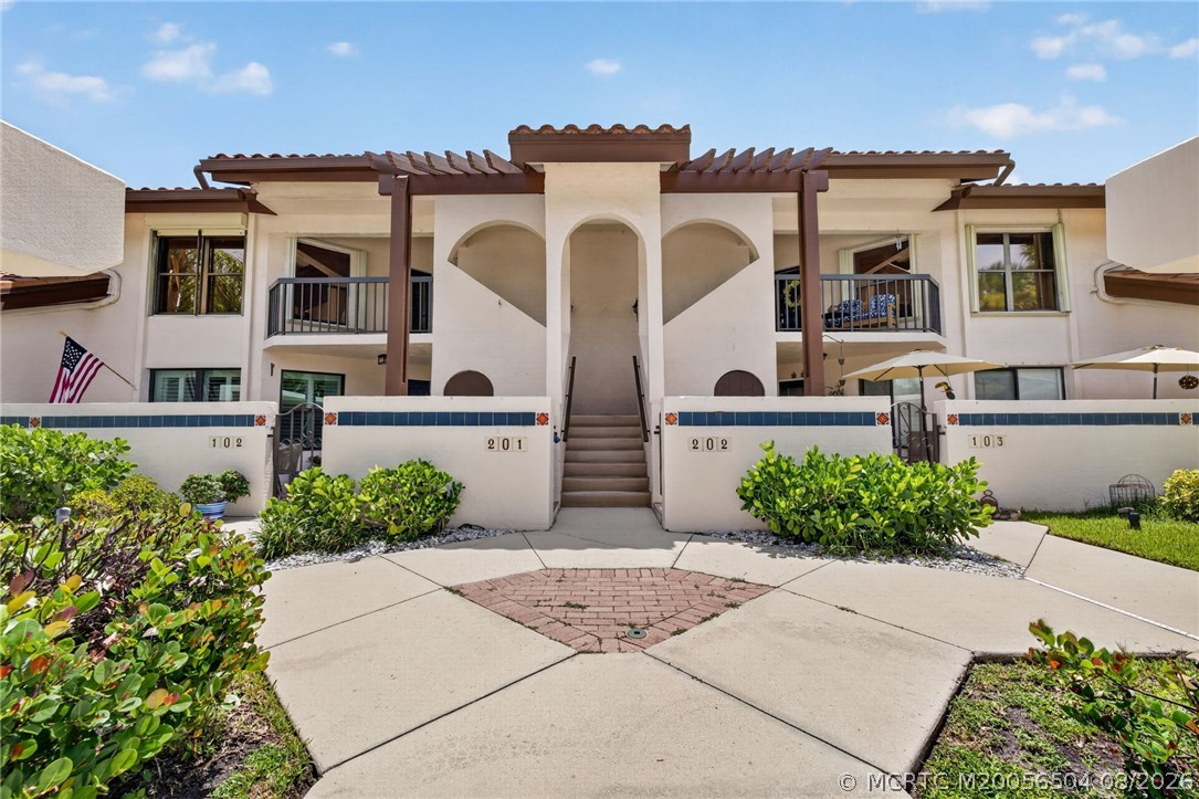 3410 SE Martinique Trace 201 — photo
