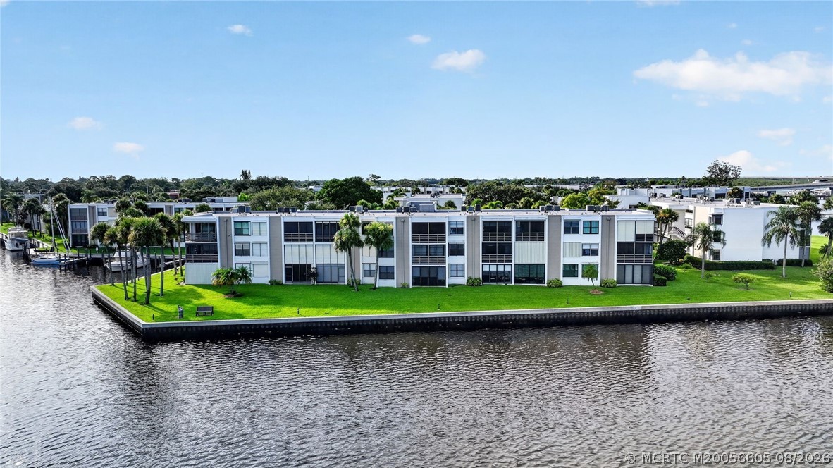 1950 SW Palm City Road 14-302 — photo
