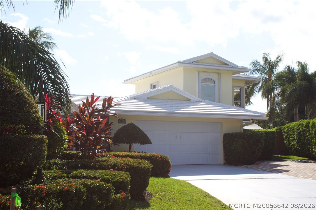 2744 NW Howard Creek Lane — photo