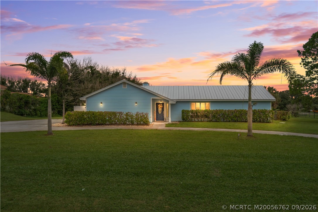 3525 SW Racquet Club Way — photo