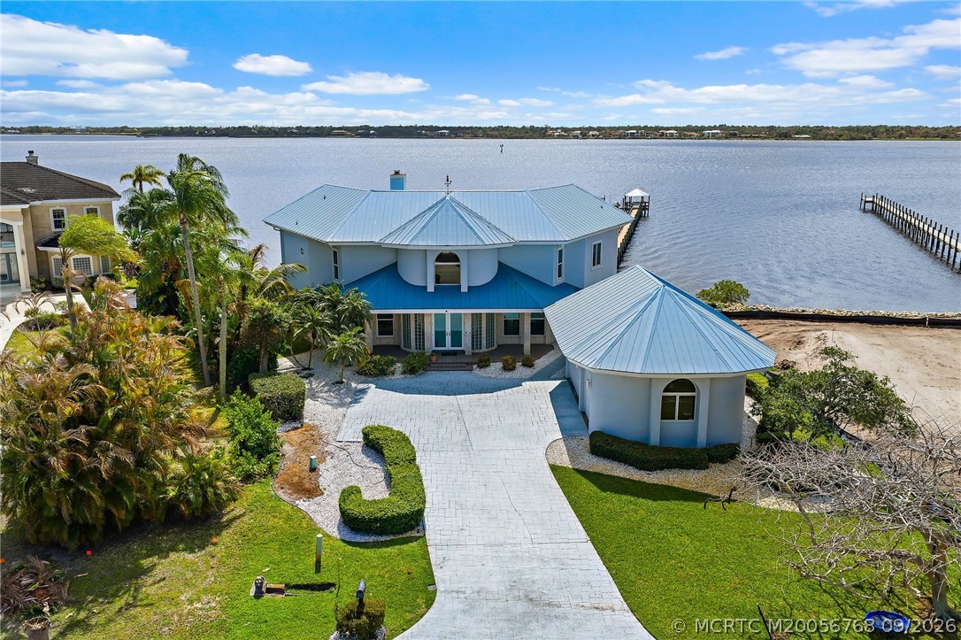 2318 NW Bay Colony Ct — photo