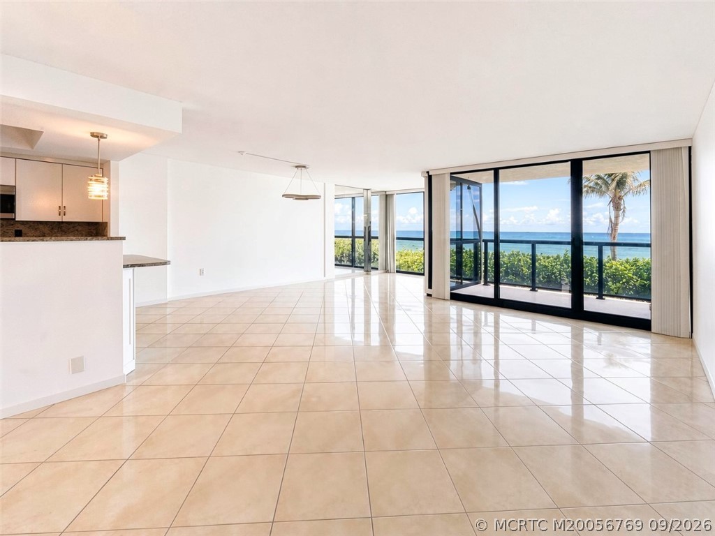 10410 S Ocean Drive 202 — photo