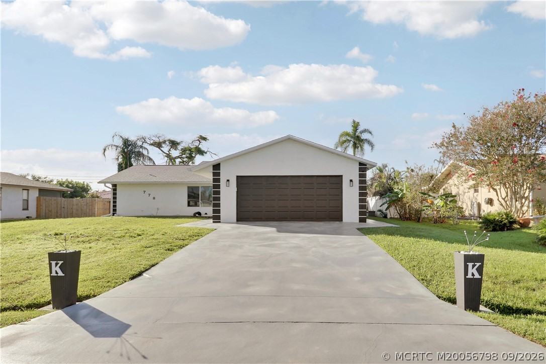 778 SE Albatross Avenue — photo