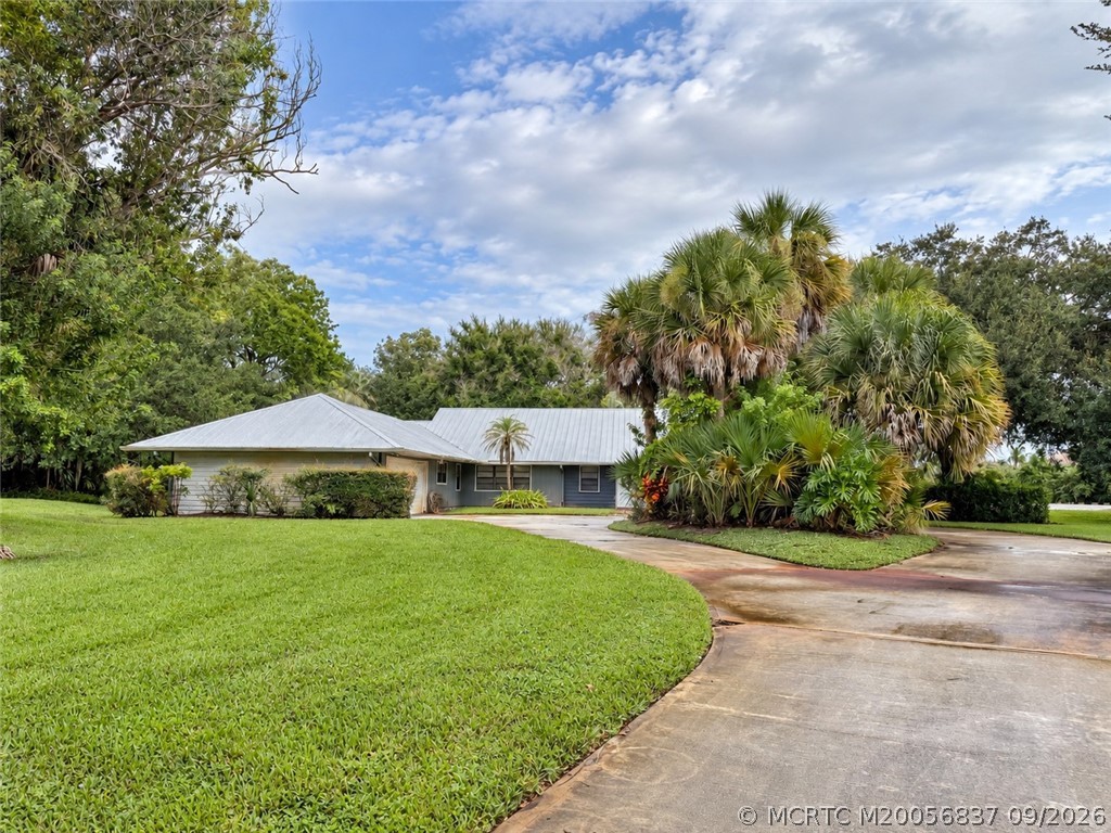 1505 SW Saint Andrews Drive — photo