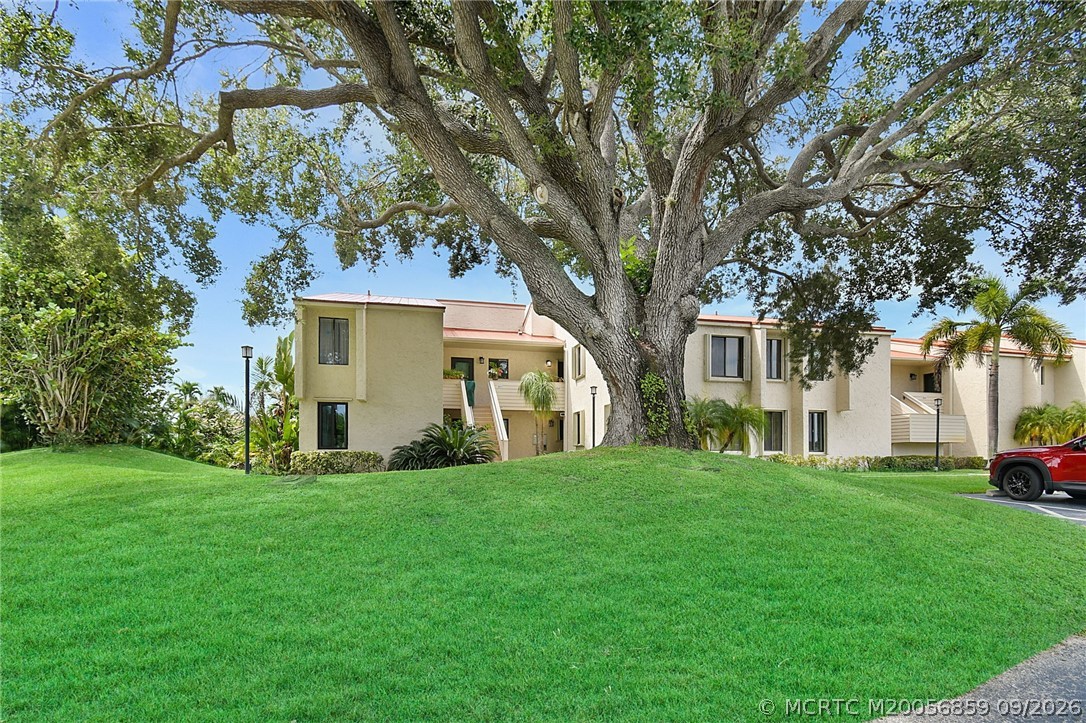 5111 SE Miles Grant Road 202 — photo