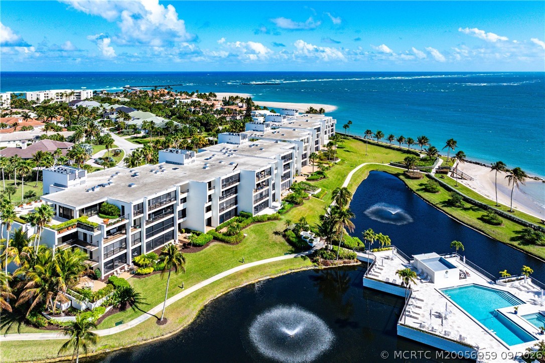 2820 SE Dune Drive 2306 — photo