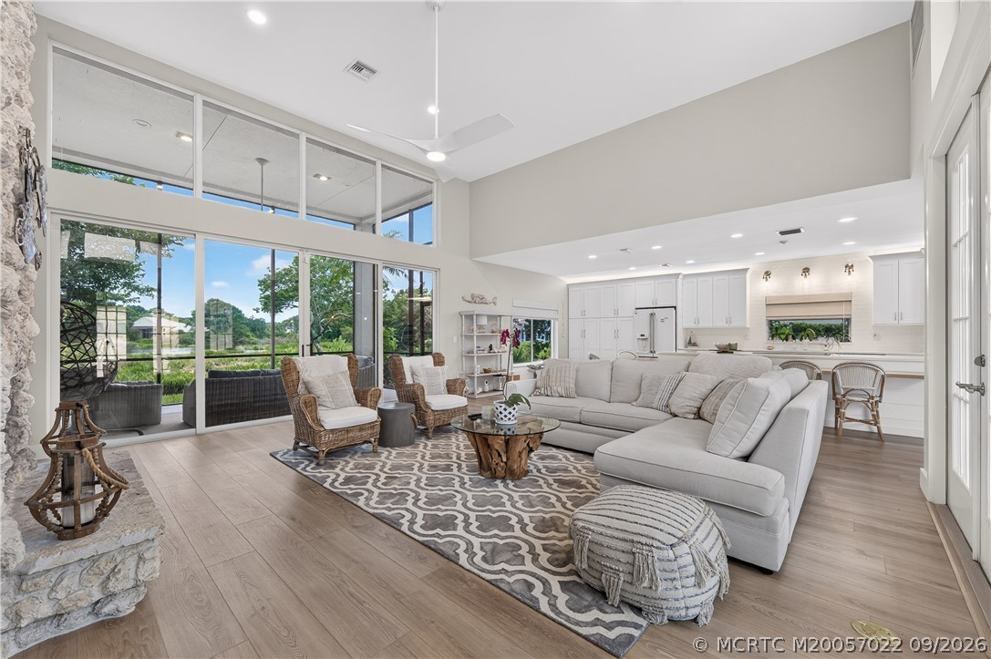 1507 NW Sawgrass Way — photo