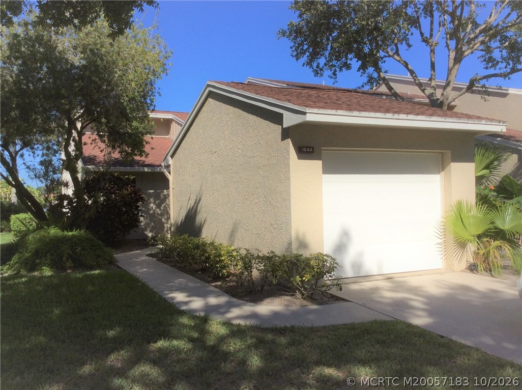 1644 SW Crossing Circle — photo