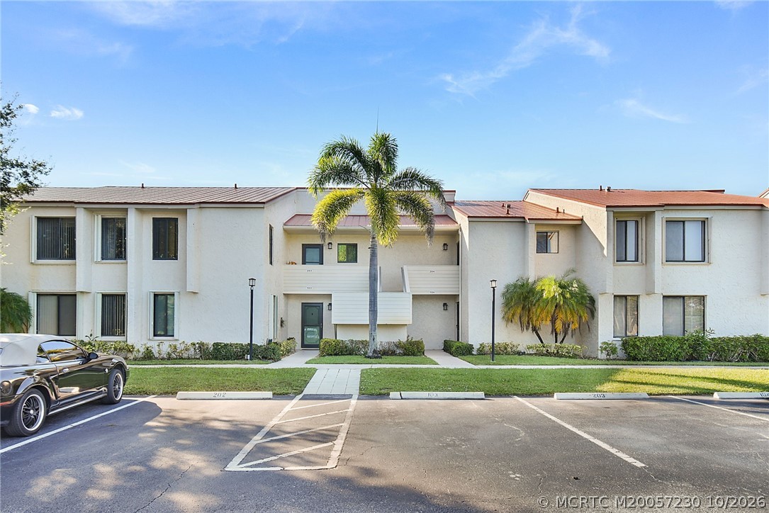 5111 SE Miles Grant Road Unit 204 — photo
