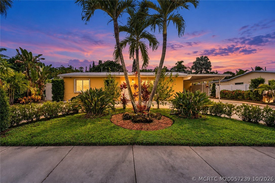 Home in North Palm Beach, FL 33408 — photo 2