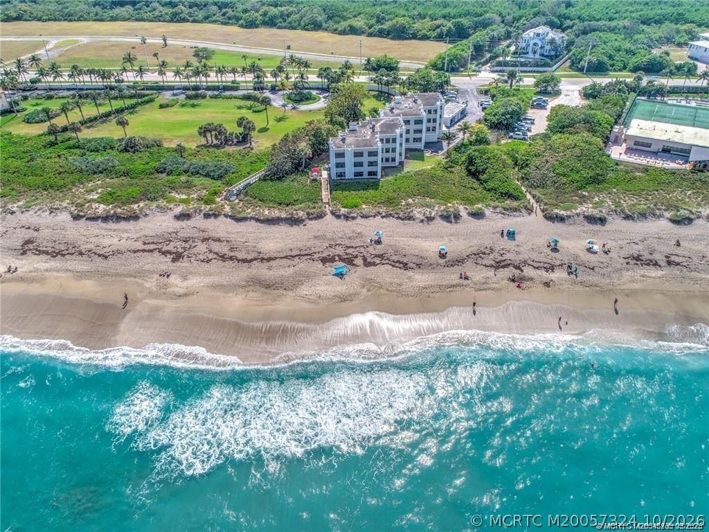1289 NE Ocean Blvd Unit 12 — photo