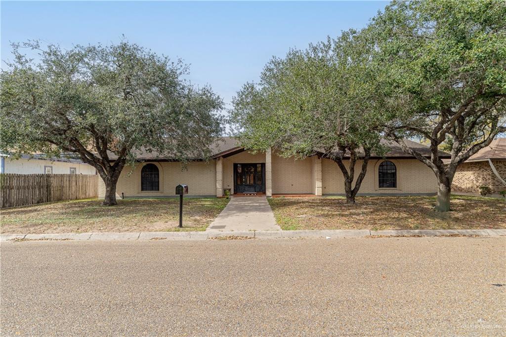 2306 Briarwood Drive — photo