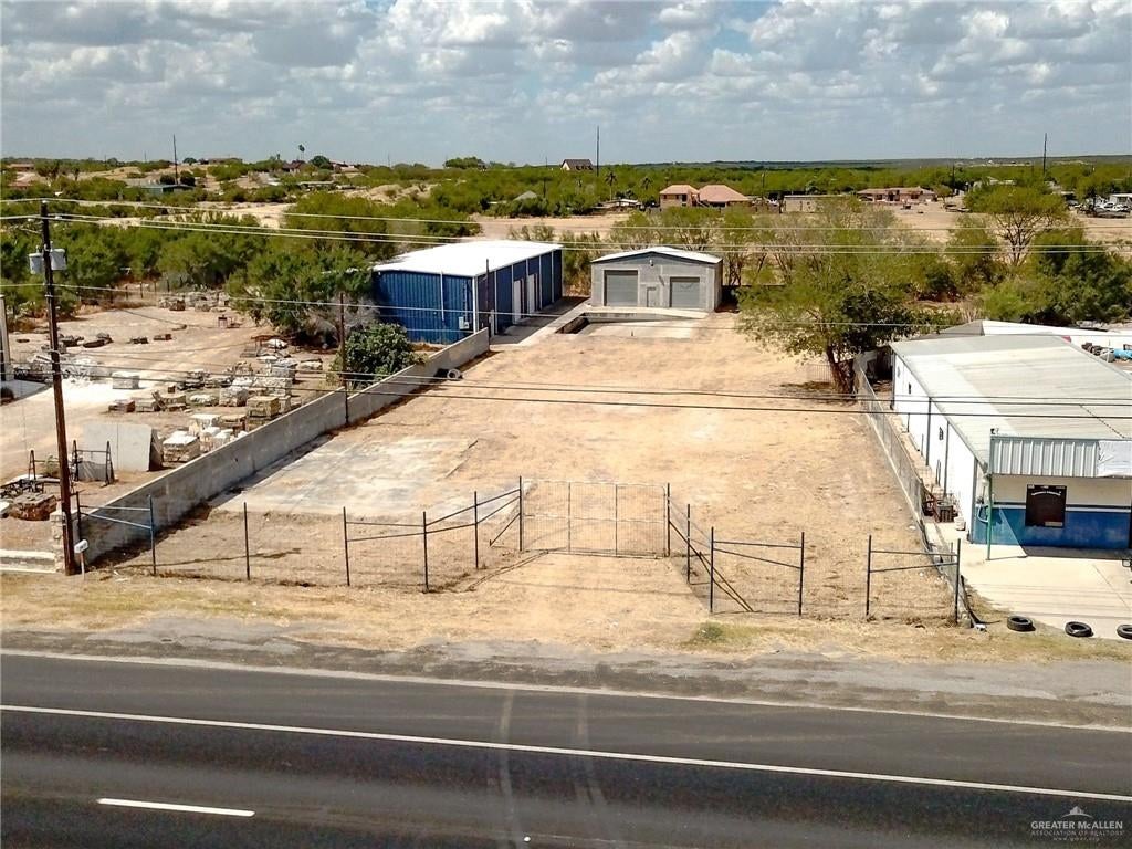 4828 W US Highway 83 — photo