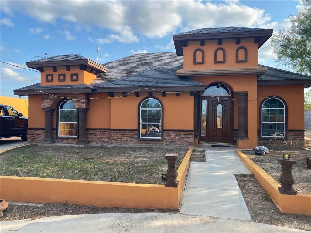 18 Placido Road — photo