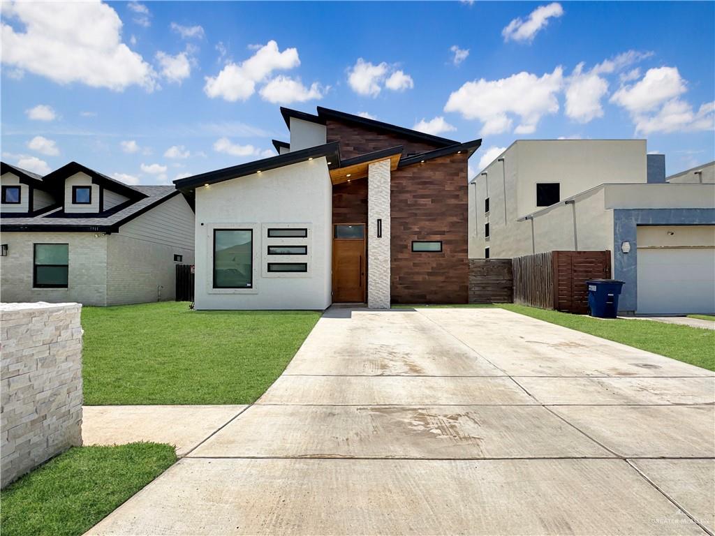 5307 Shalom Drive — photo