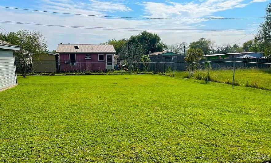 113 Jesus R. Cruz, Santa Rosa, TX 78593 — photo 2