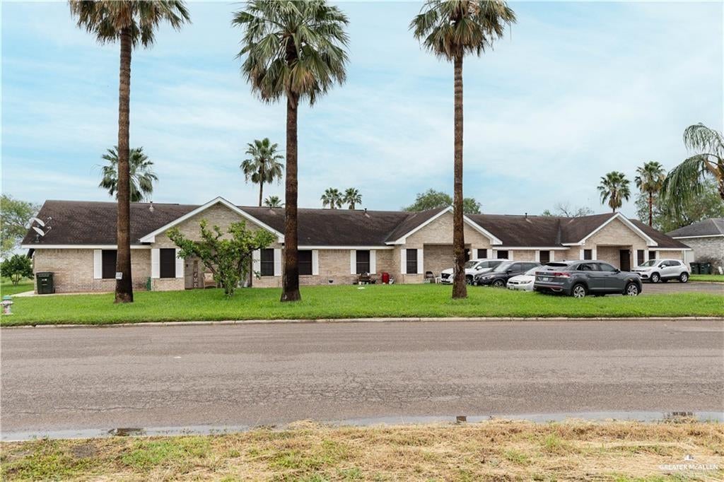 1406 Circle Drive — photo