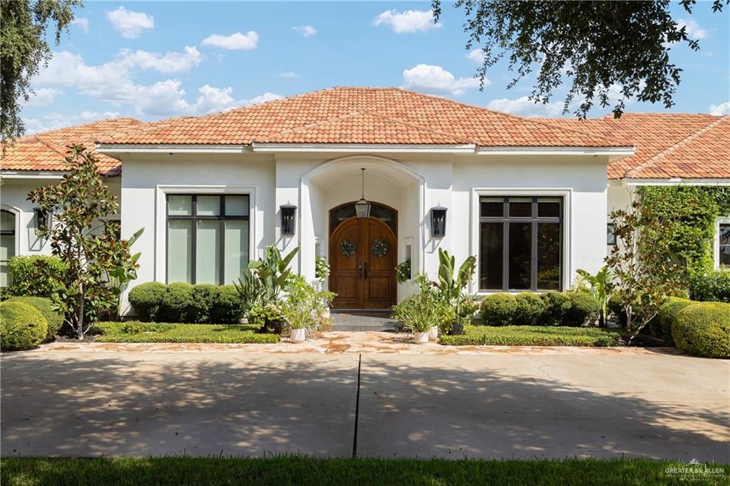 1705 Oakland Drive — photo