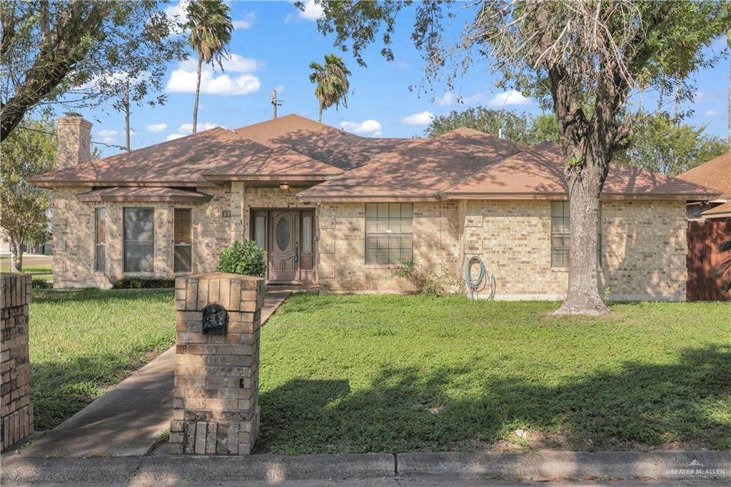 801 Meadow Wood Drive — photo