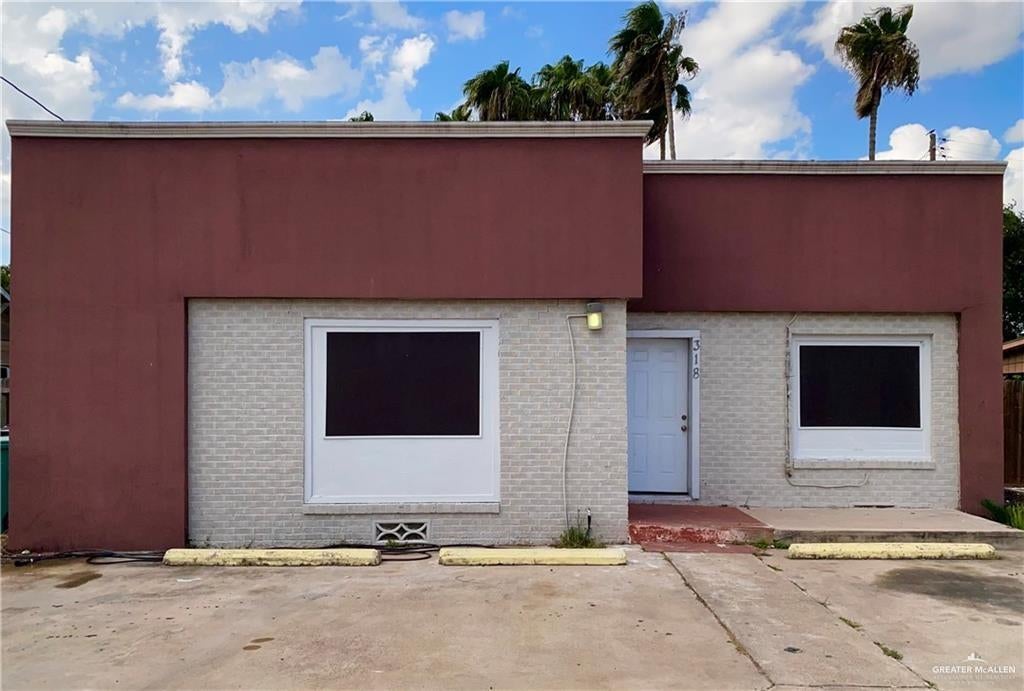 318 W Sam Houston Boulevard — photo