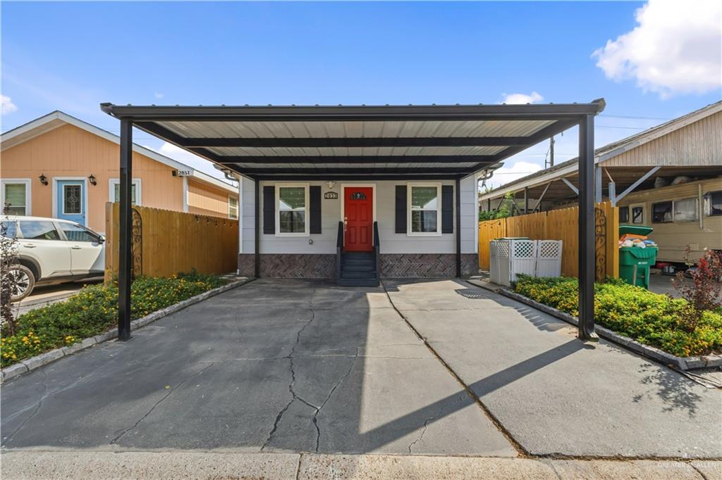 2833 Melanie Drive — photo