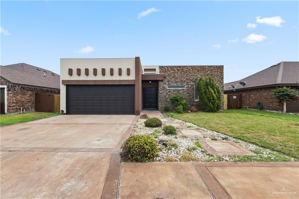 1342 Patsy Cline Drive — photo