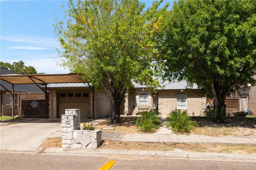 2601 Iris Drive — photo