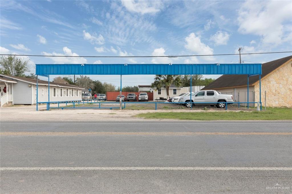 913 N Broadway Street 913 — photo