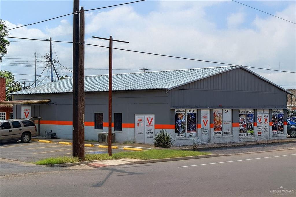 230 E US Highway 83 — photo