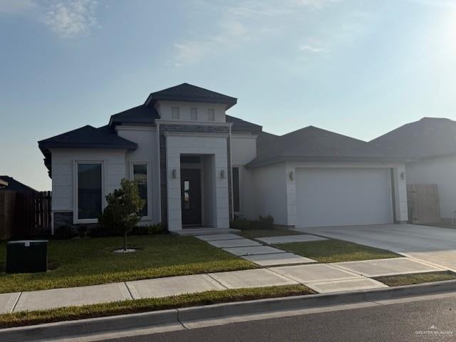 1404 E Danielle Avenue E — photo