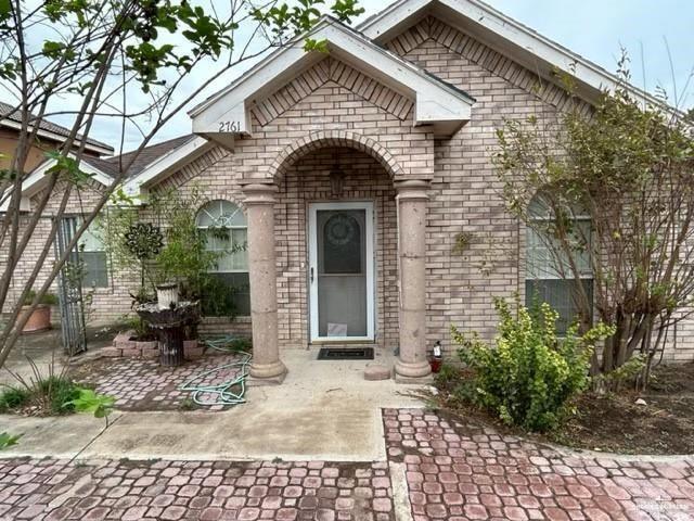 2761 Mustang Street — photo
