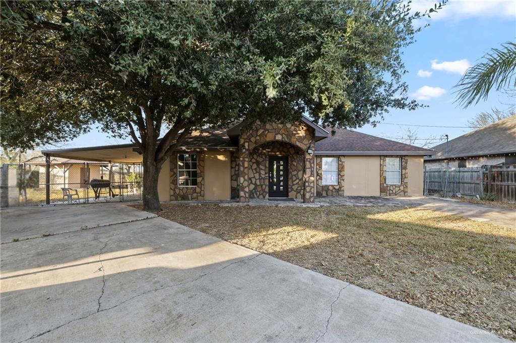608 Golden Drive — photo