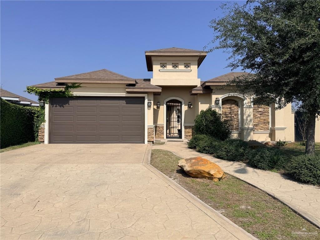 2202 Liverpool Drive — photo