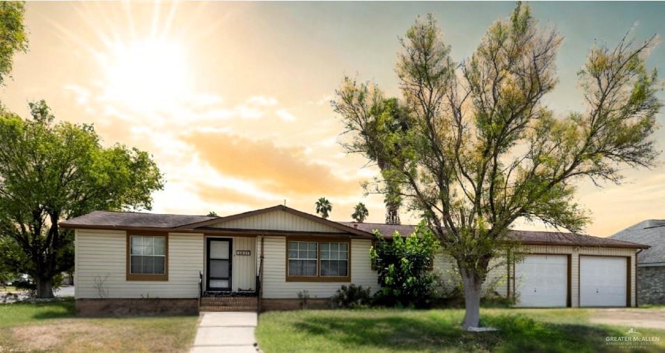 2801 E Montgomery Drive — photo