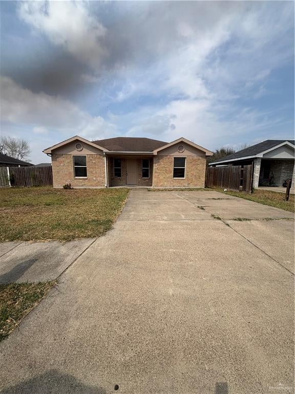 3901 Conners Drive — photo