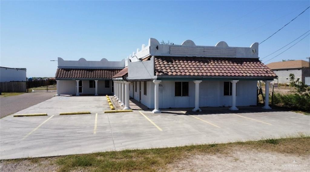 2112 E Expressway 83 5 — photo