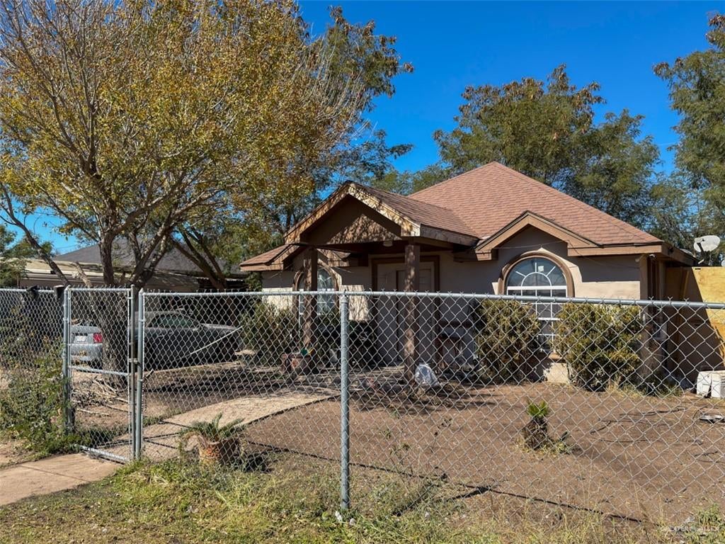 7310 Pinal Street — photo