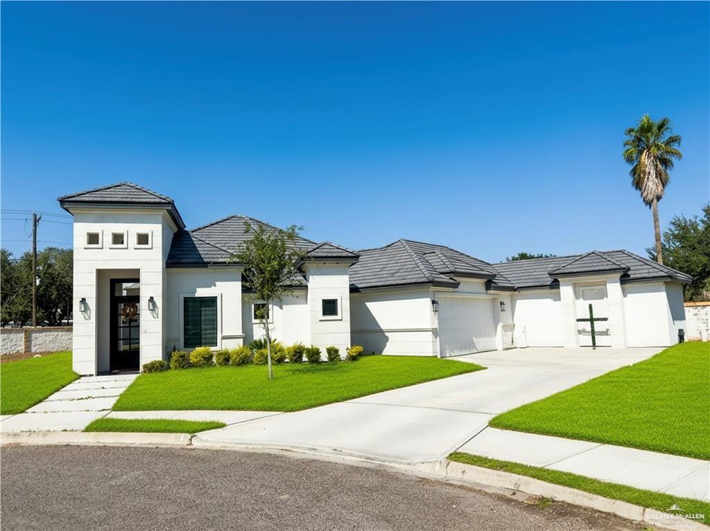 3409 E Truman Avenue — photo