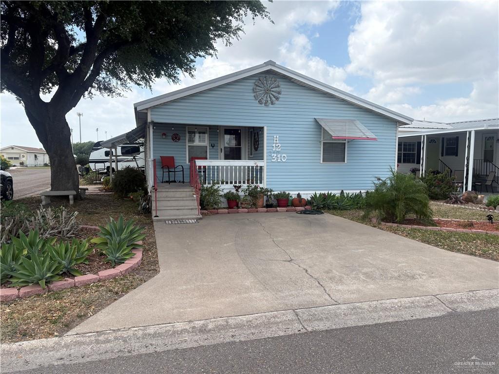 310 Randal Drive #H12 — photo