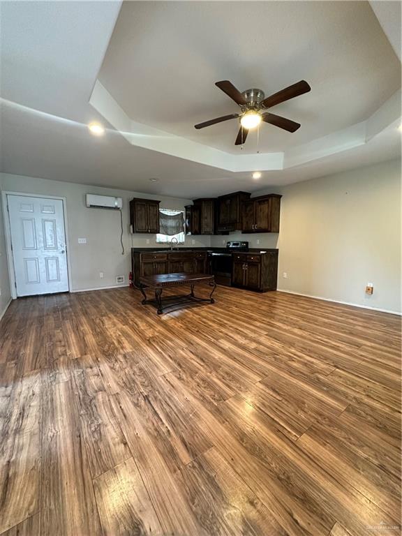 353 E Denny Drive, Pharr, TX 78577 — photo 2