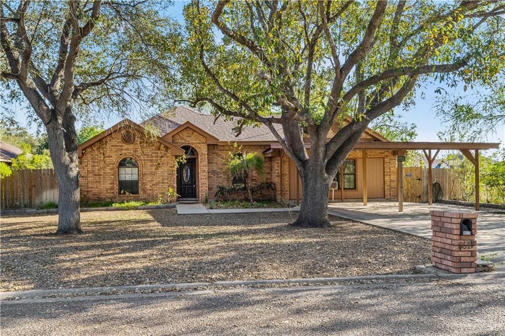 8617 Brazos Avenue — photo
