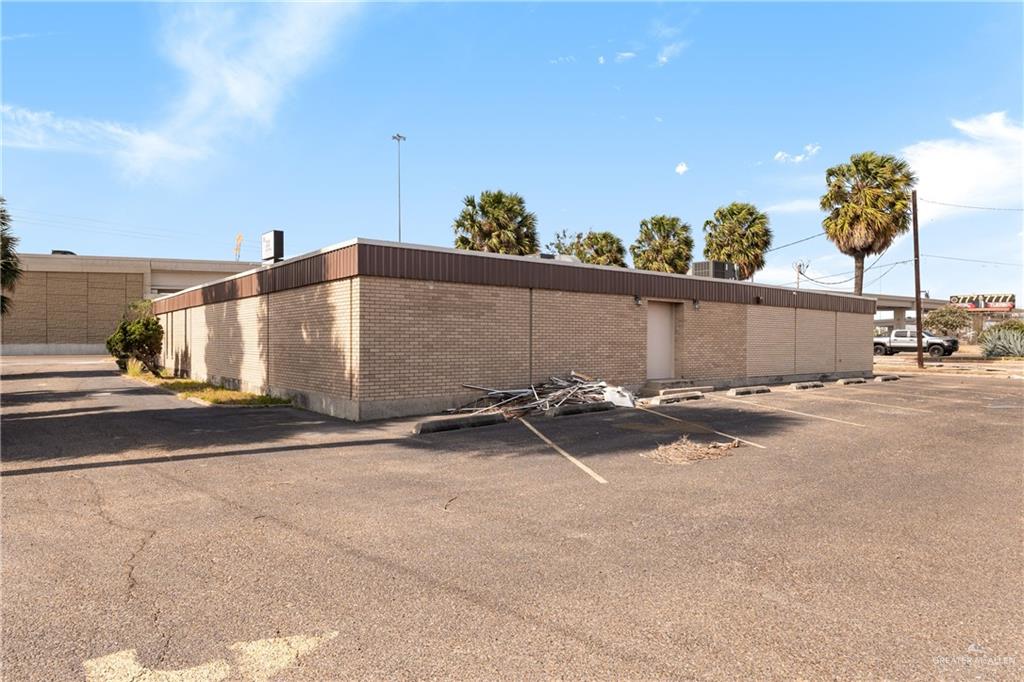 507 E Interstate 2, Pharr, TX 78577 — photo 3