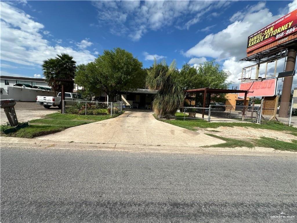 804 E Frontage Road E, Alamo, TX 78516 — photo 3