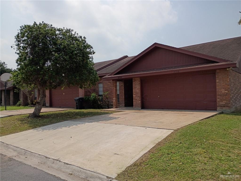 2102 Lemon Tree Court — photo