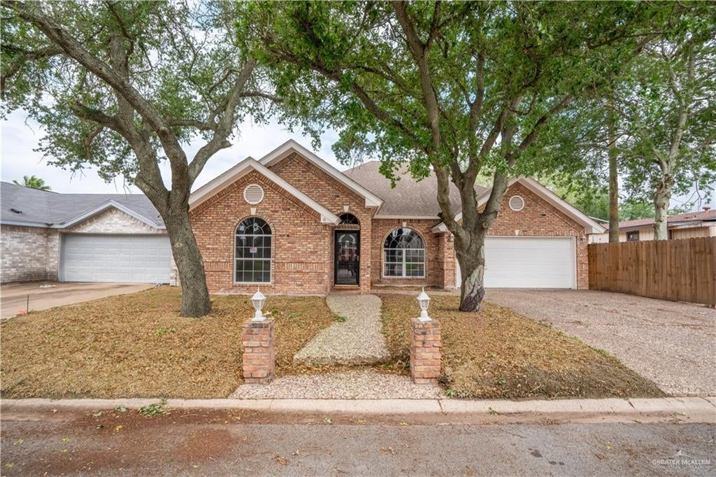 2802 Montgomery Drive — photo