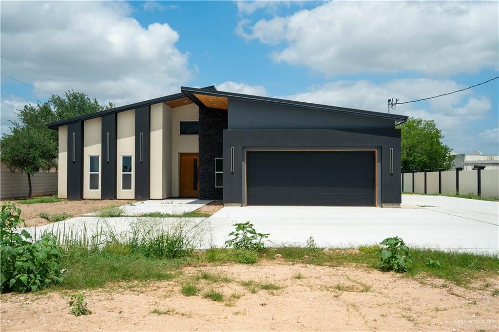 106 W Eldora Road — photo
