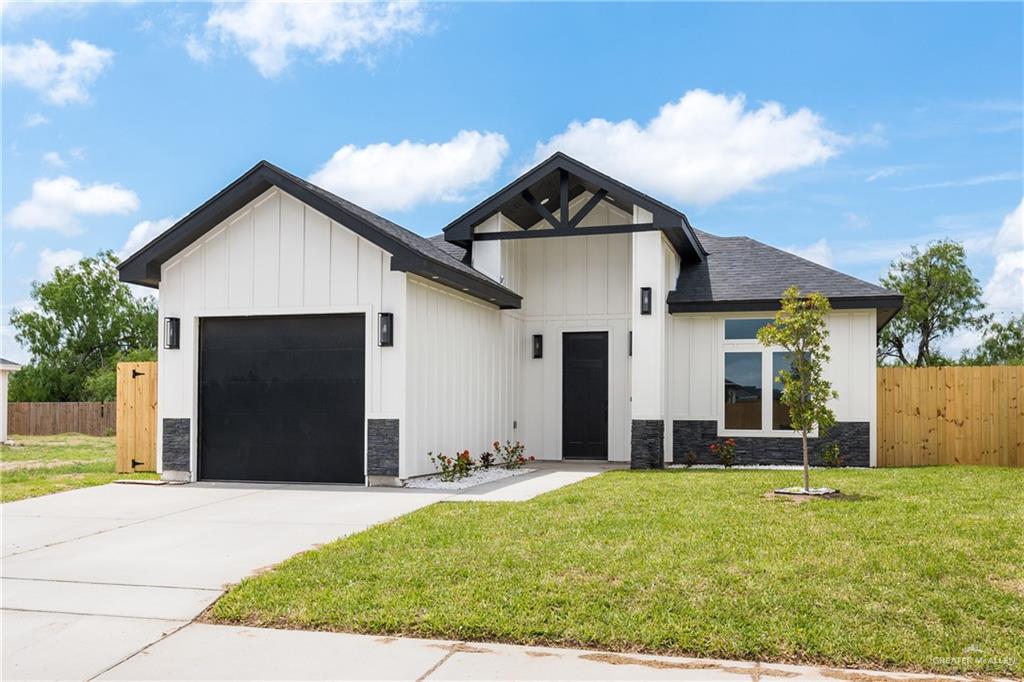 10209 Espada Drive — photo