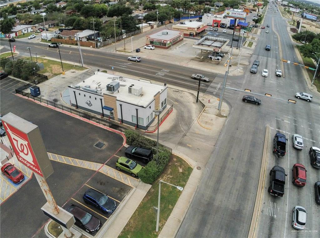 2201 E Saunders, Laredo, TX 78041 — photo 3